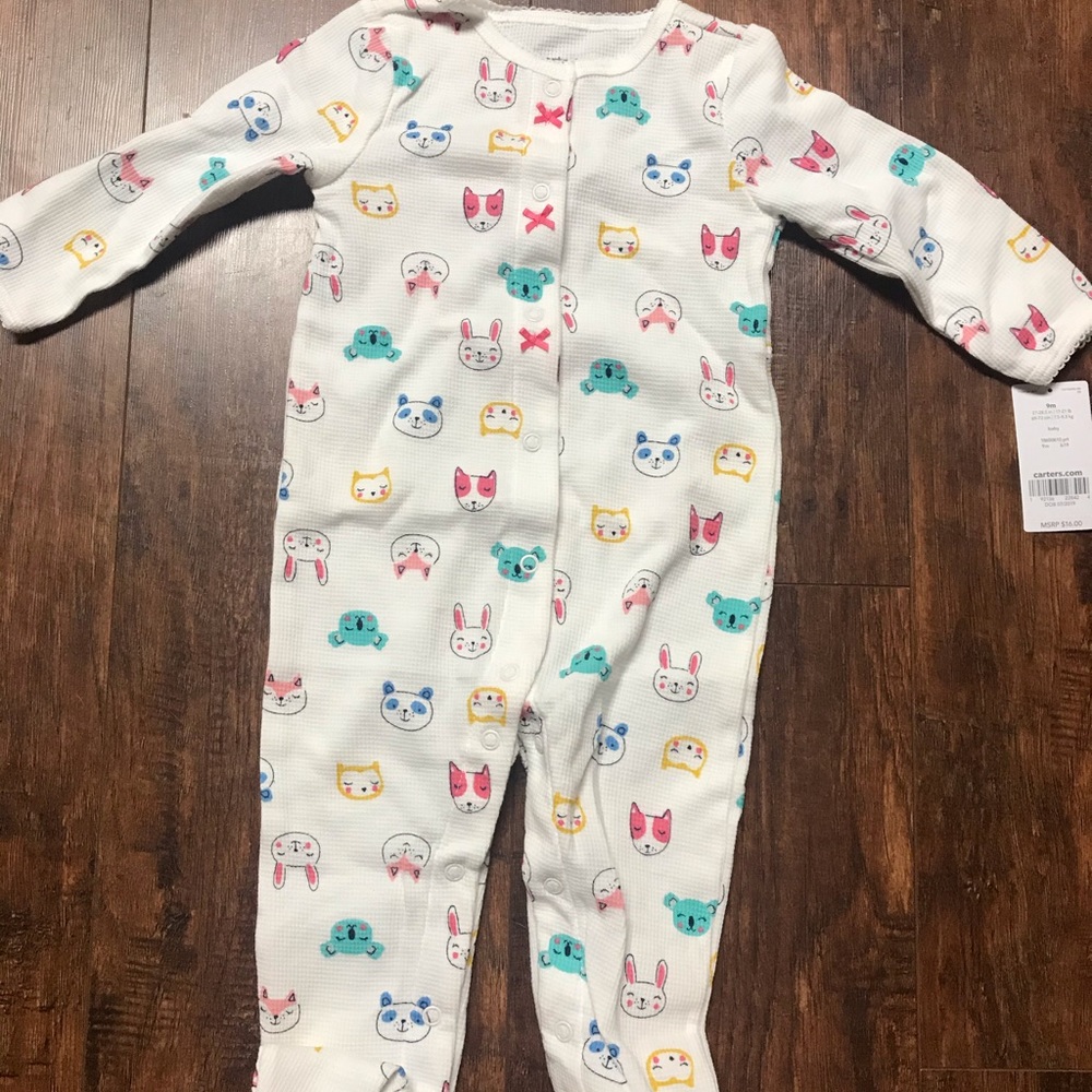 Snap up thermal footed sleep and play